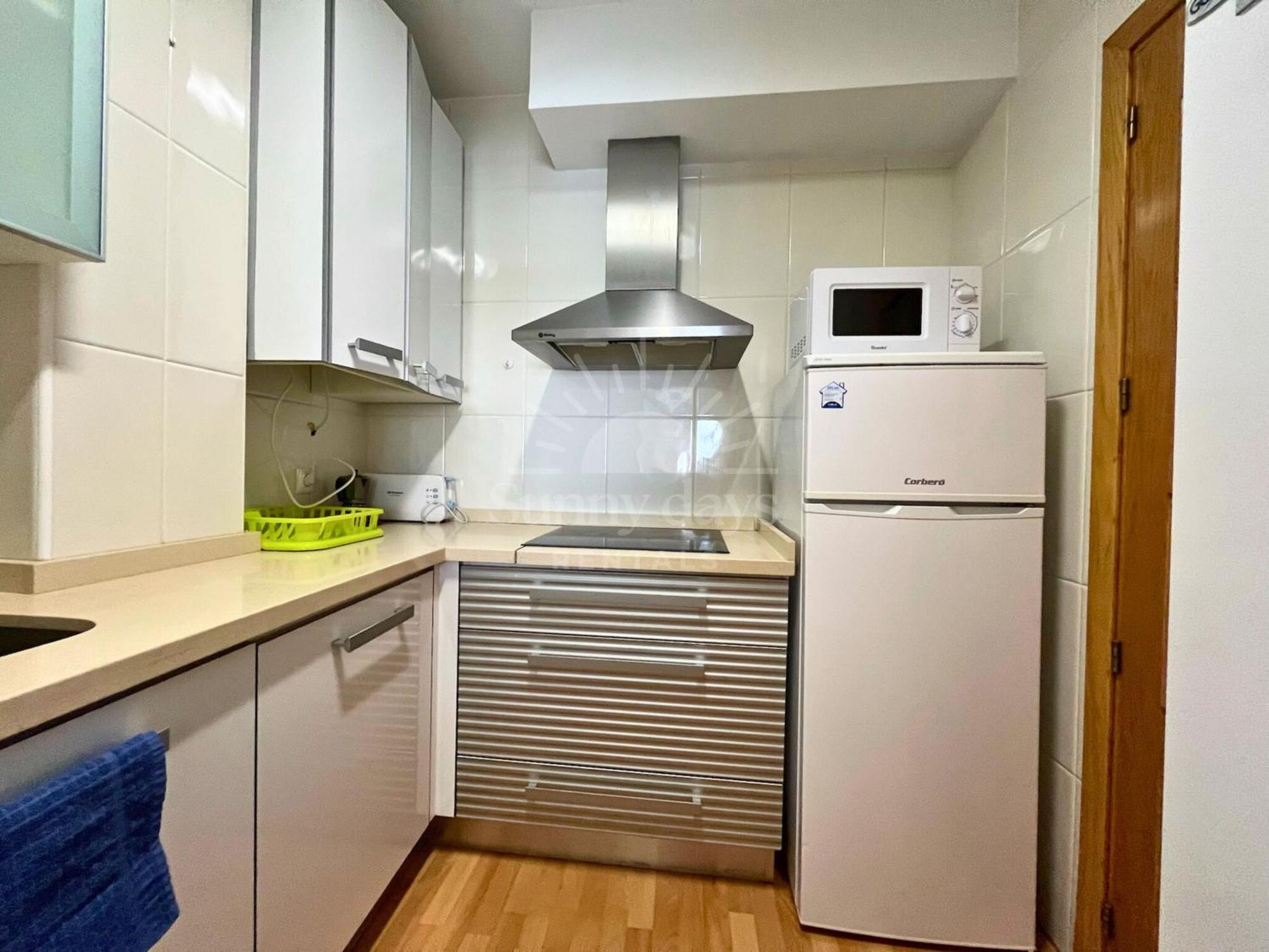 Acogedor Apartamento A 30 Metros De La Playa - Wifi - Smarttv Almería Exterior photo